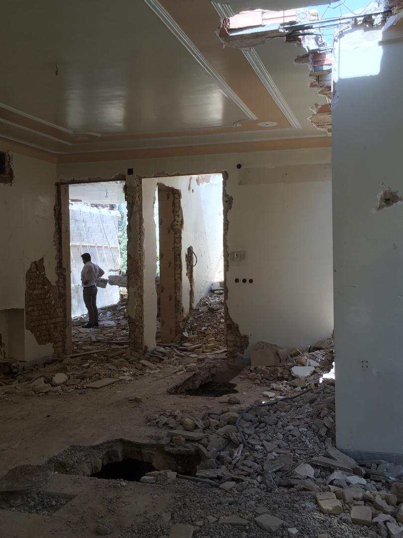 عملیات تخریب ساختمان قدیمی